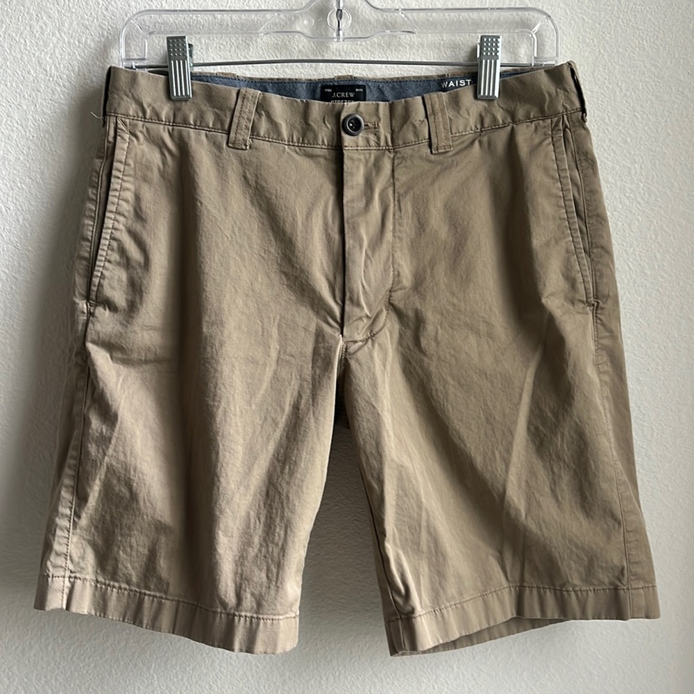 JCrew Stretch 9inch stretch chino shorts. Size 30. Great condition!